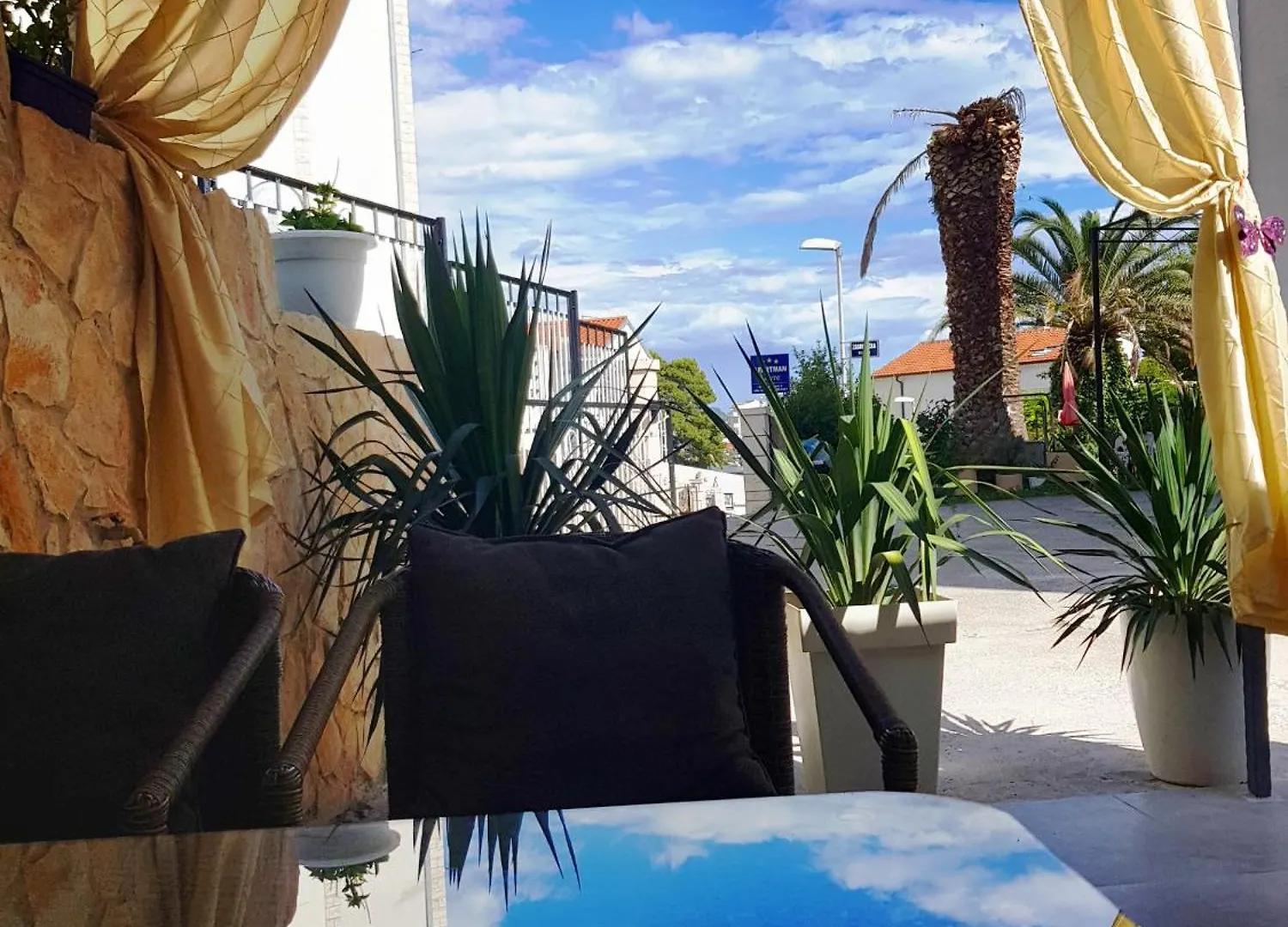 Apartment Lovre Split